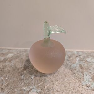 Vintage CROWNING TOUCH FROSTED APPLE PEACH FRUIT DECOR Paperweight TAIWAN ROC